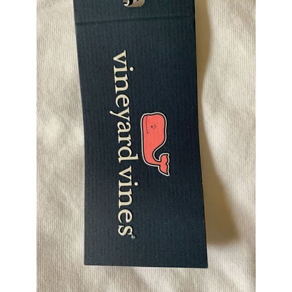 Vineyard Vines Every Day Should Feel This Good Tee - Picture 3 of 5